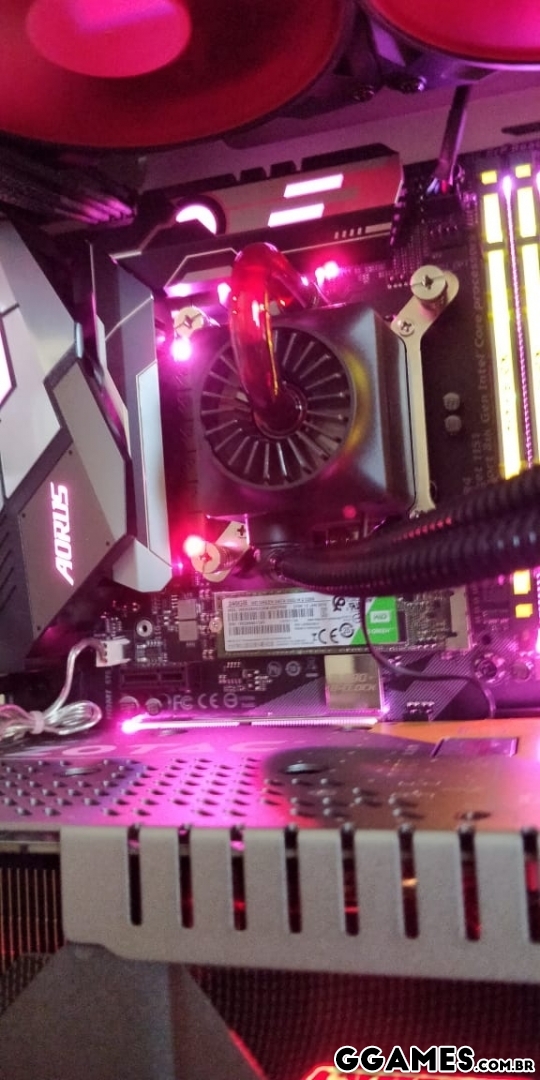 instalar-ssd-m2-mb-gigabyte (5).jpeg